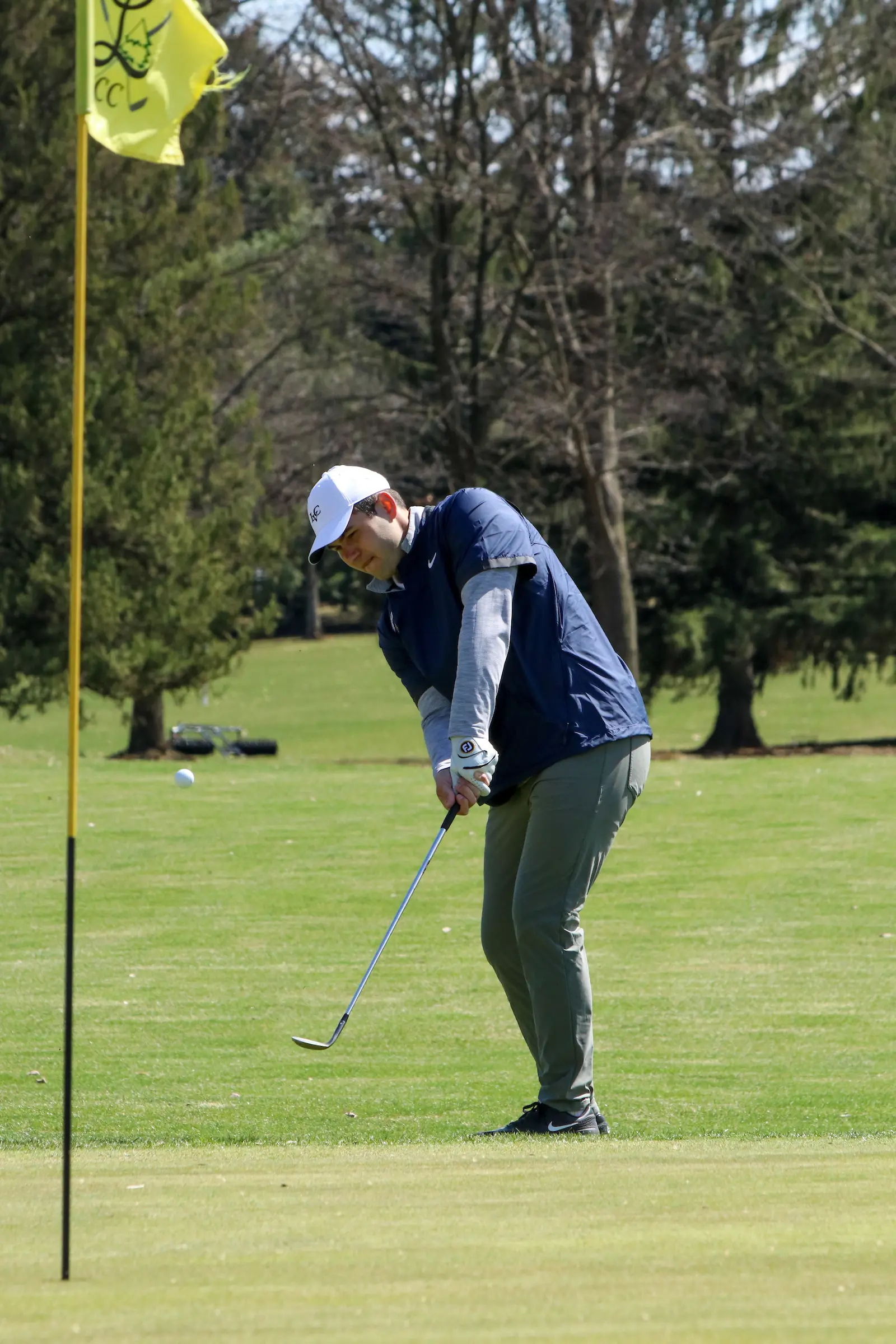 Mark Kishko plays golf for LVC