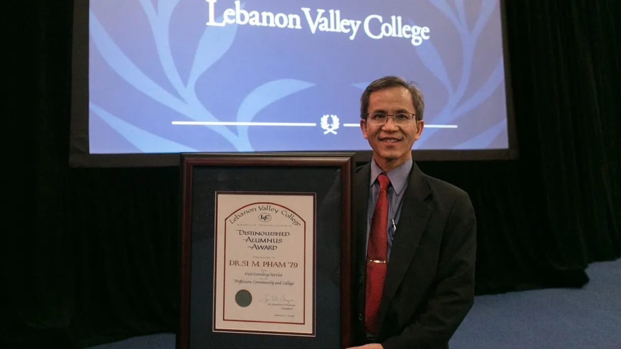 LVC alum accepts award