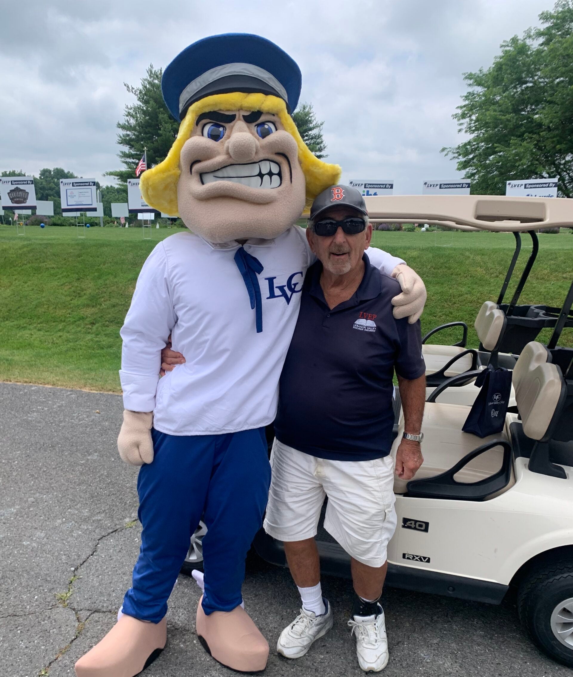 LVEP golf tournament participant with Dutchman mascot