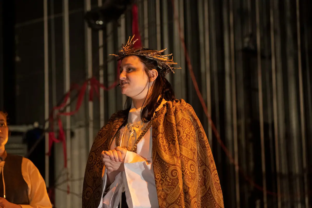 Students perform Macbeth at LVC