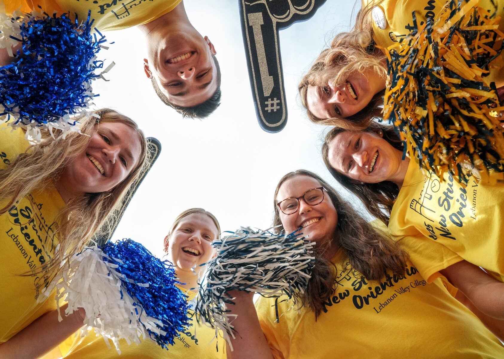 Orientation Leaders on move-in day