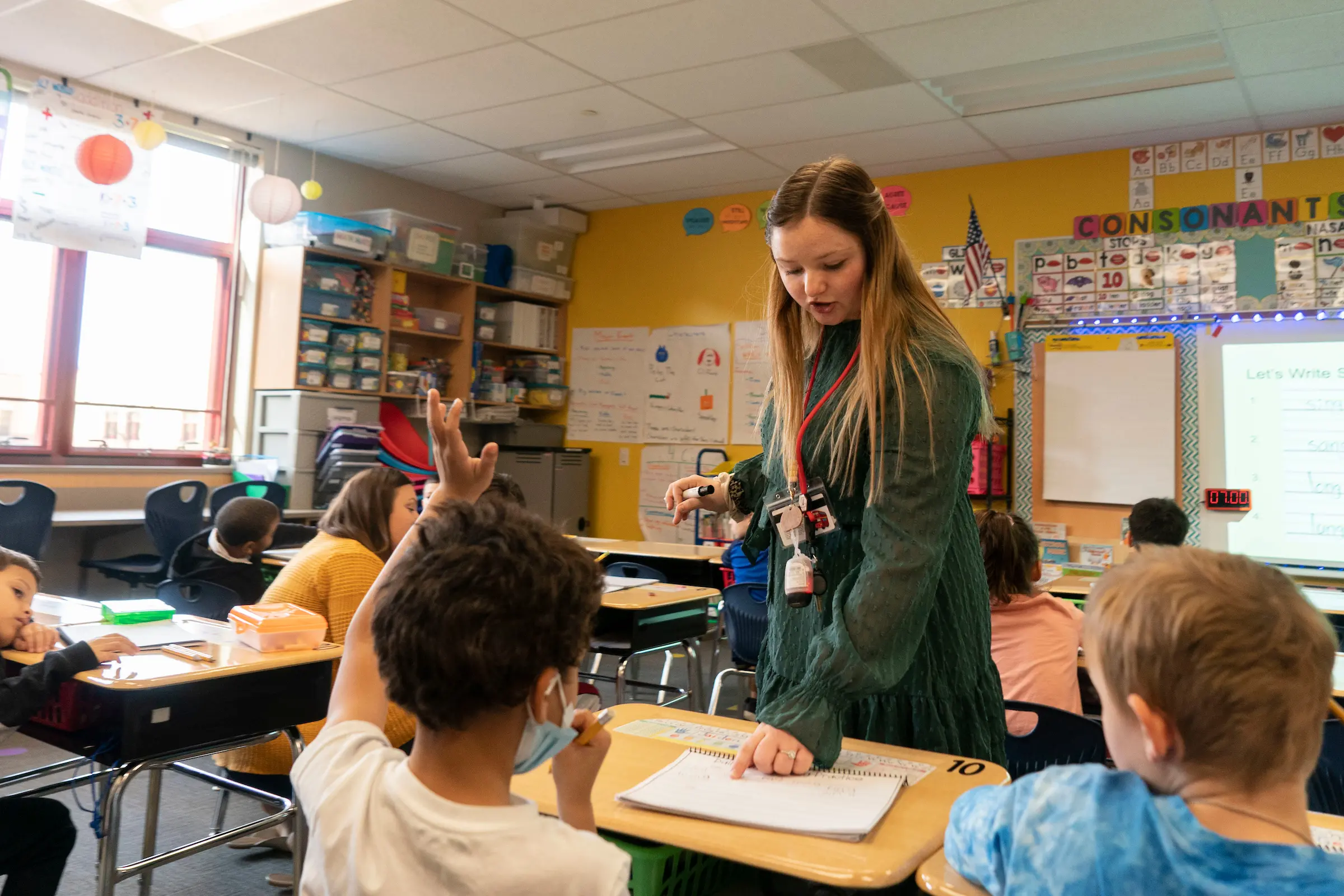 LVC student teacher in classroom at Northwest Elementary School