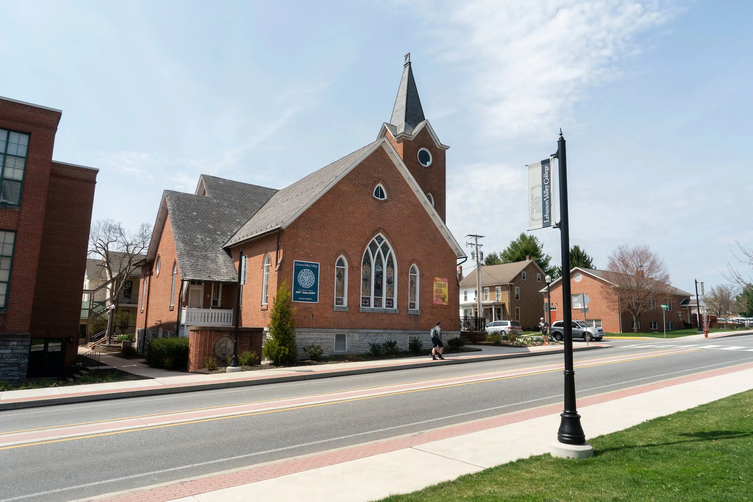 Suzanne H. Arnold Art Gallery exterior