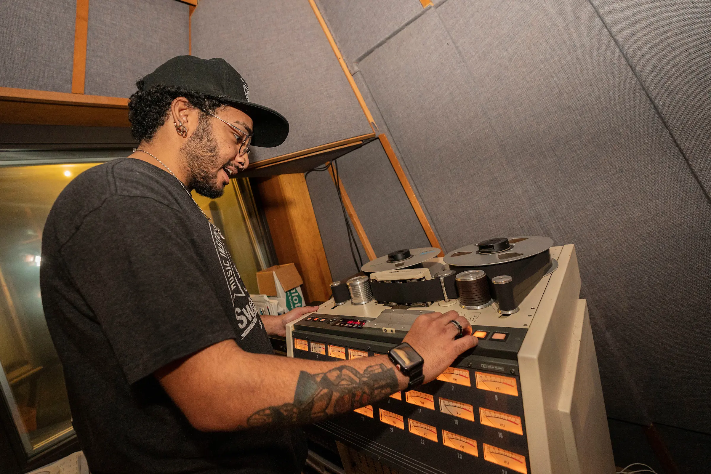 AMP student using equipment in Studio A at LVC