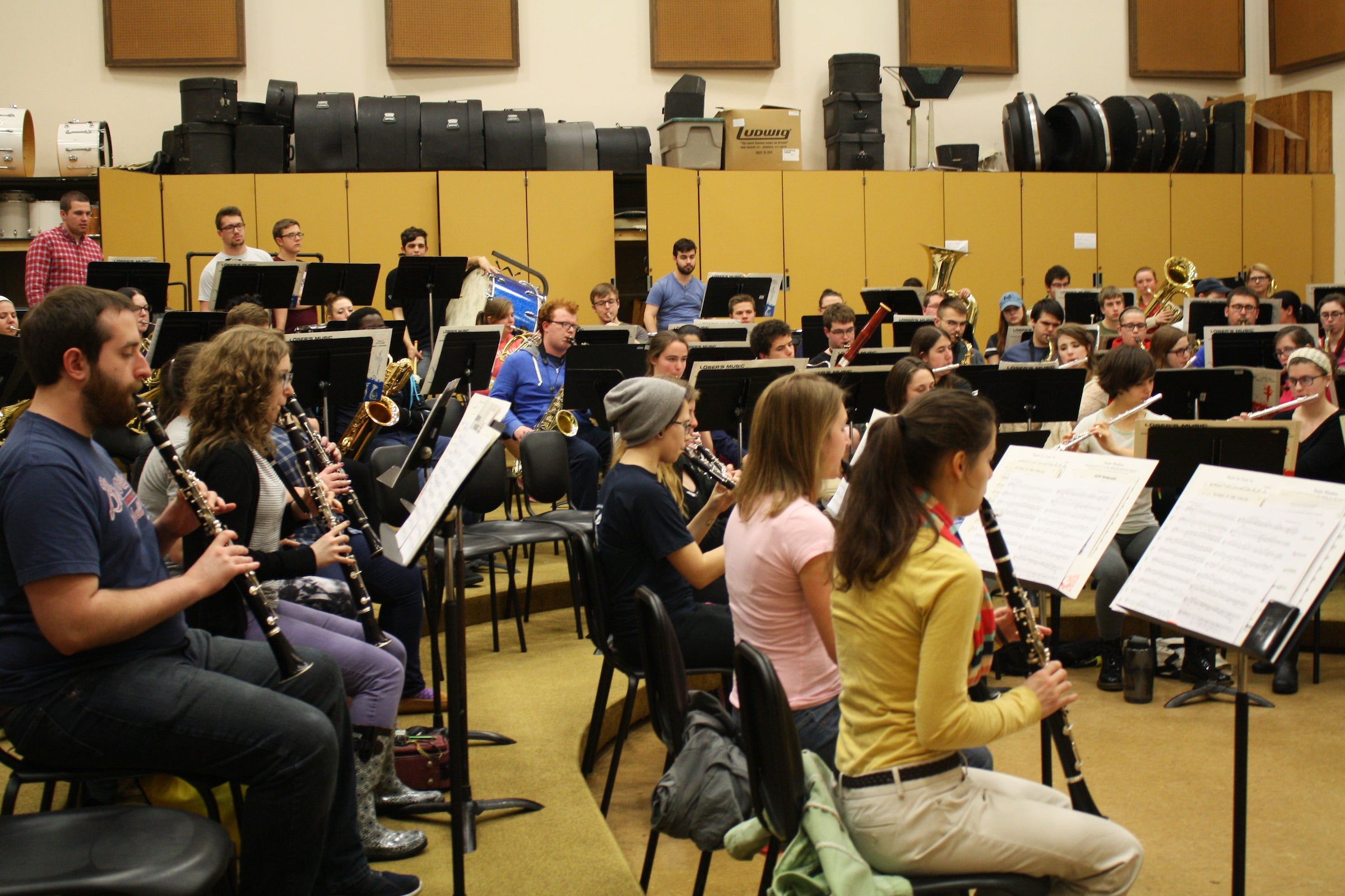 Symphonic band plays during lesson