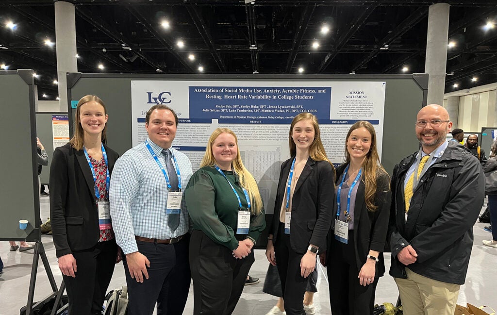 Lebanon Valley College students present physical therapy research at conference in California.