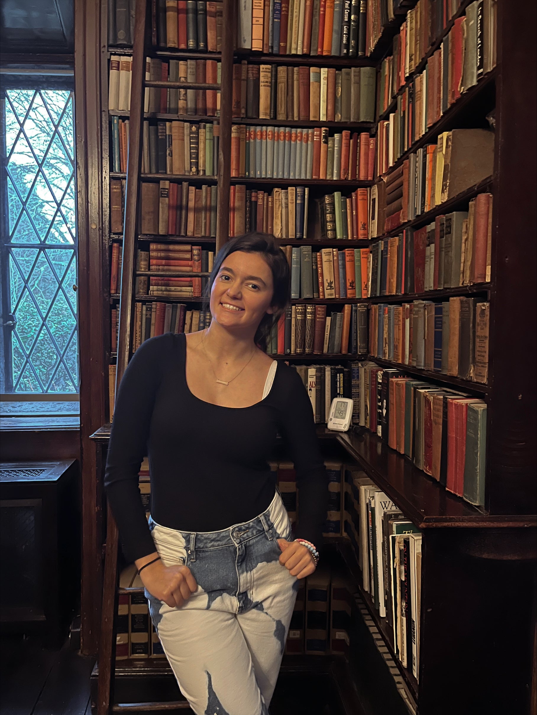Nicole DiAmico studying abroad in Ireland