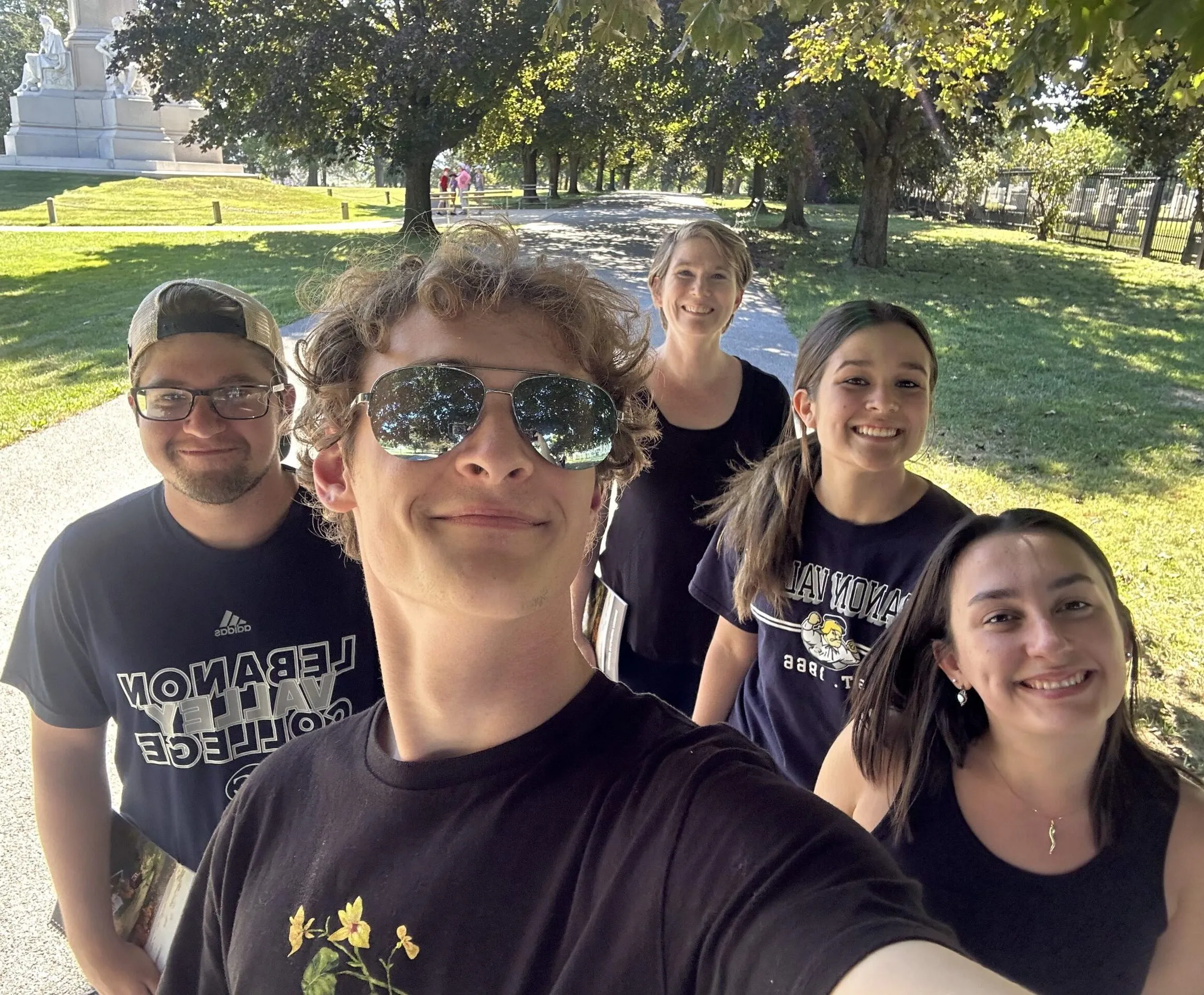 LVC Honors students pose for selfie during weekend trip to Gettysburg