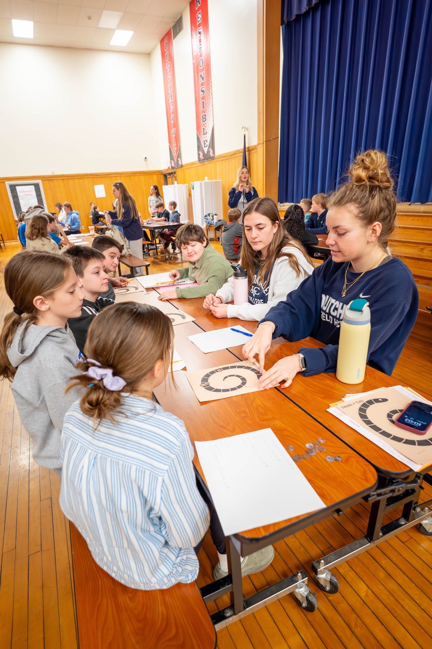 LVC education students work with elementary students at local school