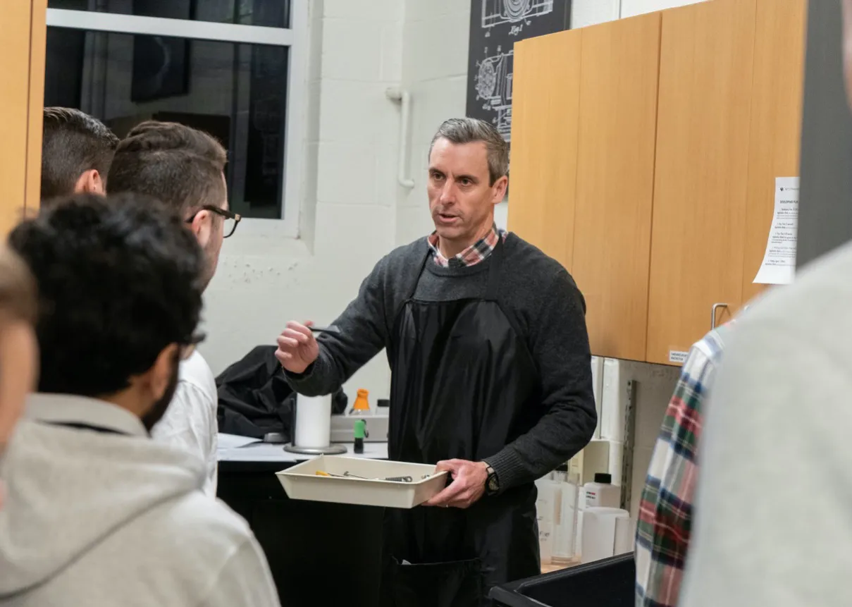 Dr. Grant Taylor leads photography class