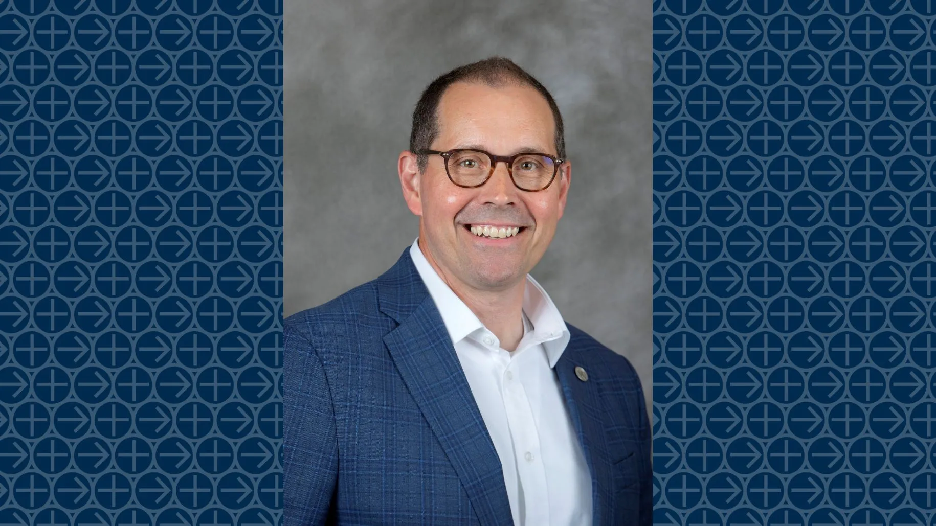 Steve Schuetz headshot