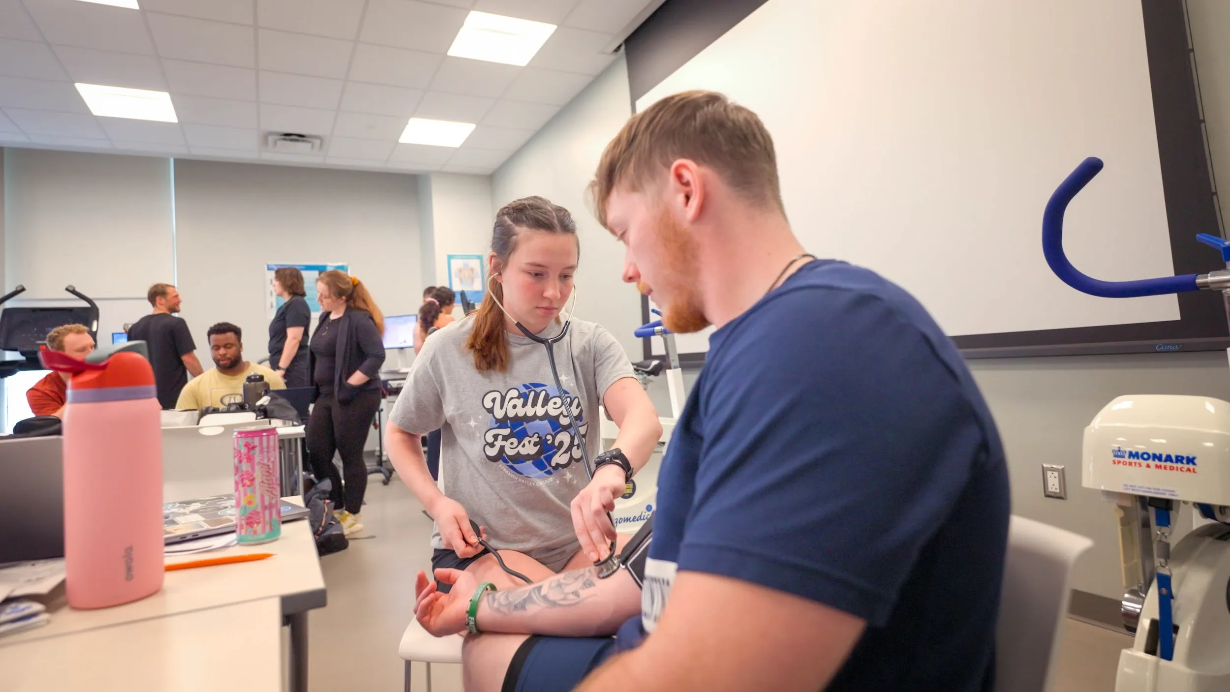 Clinical Exercise Physiology students in lab